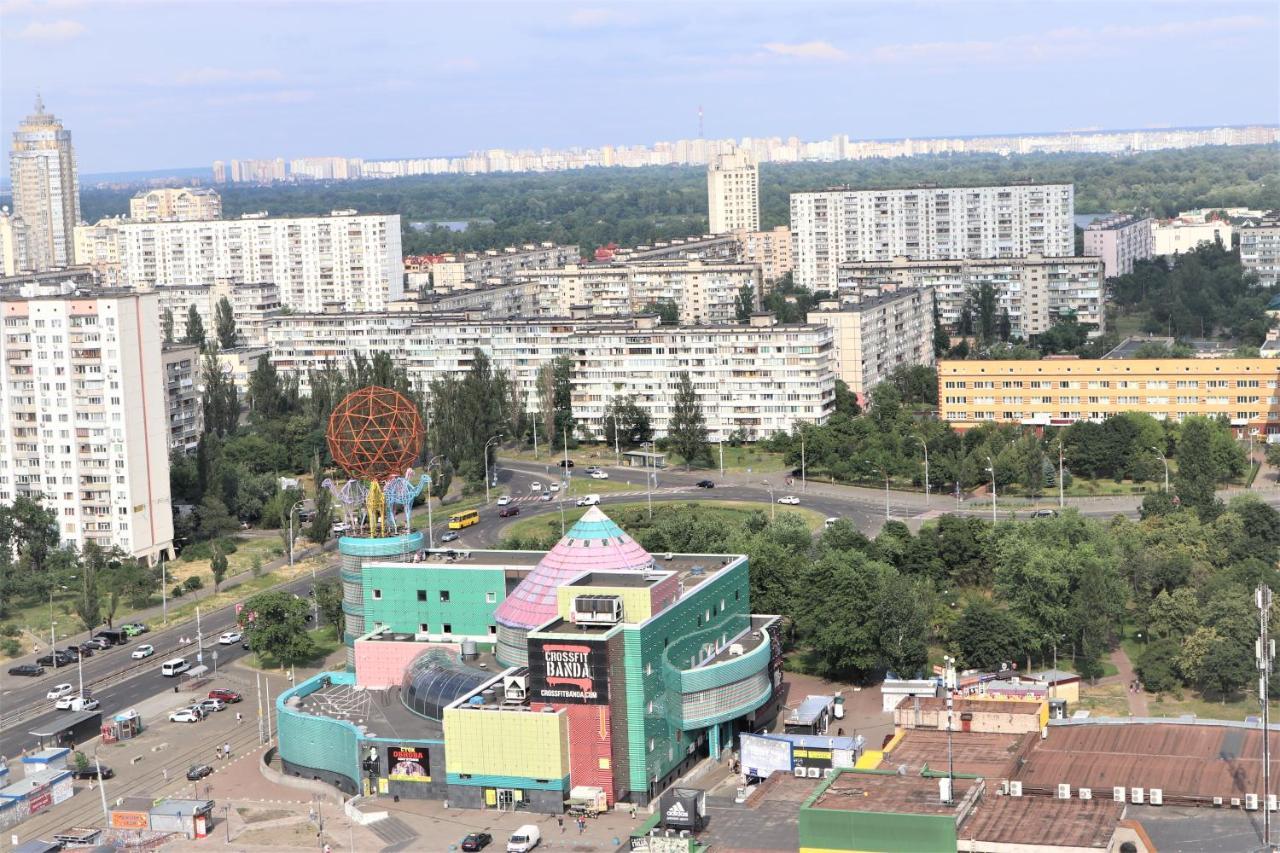 Элитные Апартаменты В Новом Доме На Оболони 基輔 外观 照片
